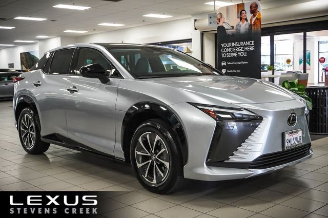 2024 Lexus RZ 450e 300e Premium w/ 18" Wheel's photo