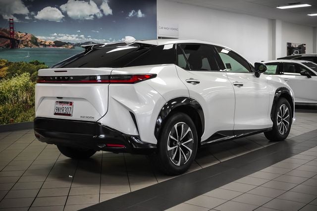 2024 Lexus RZ 300e Premium