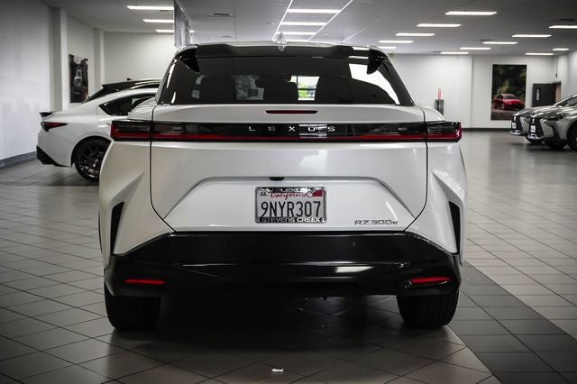2024 Lexus RZ 300e Premium