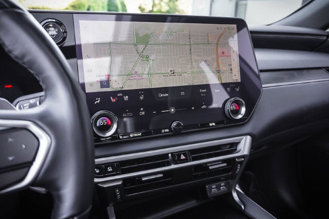 2024 Lexus RX 450h+ Luxury