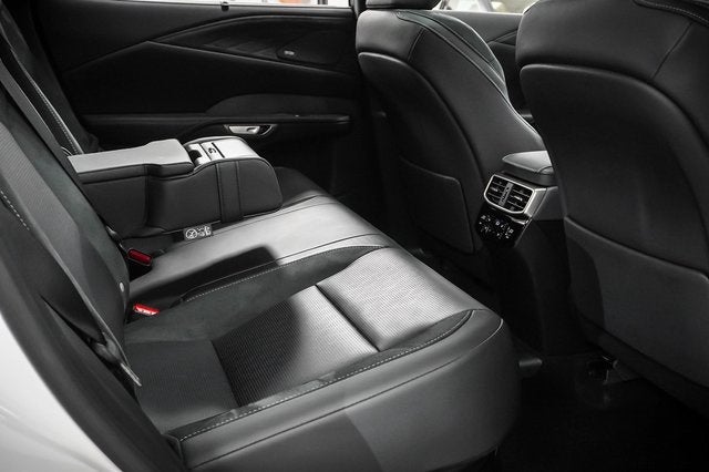 2024 Lexus RX 450h+ Luxury