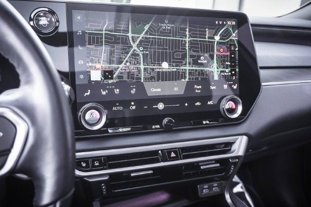 2026 Lexus RX 450h+ Luxury
