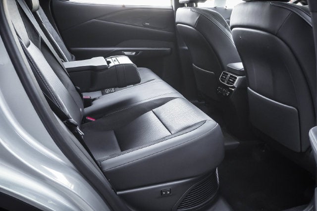 2026 Lexus RX 450h+ Luxury