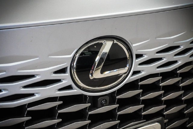 2026 Lexus RX 450h+ Luxury