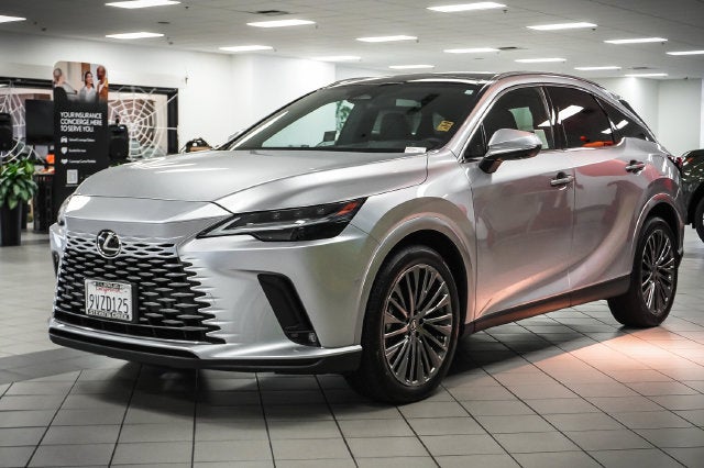 2026 Lexus RX 450h+ Luxury