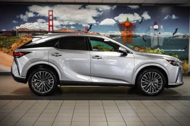 2026 Lexus RX 450h+ Luxury