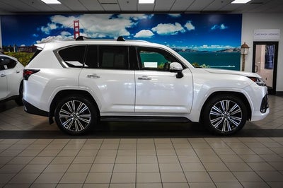 2024 Lexus LX 600 Luxury