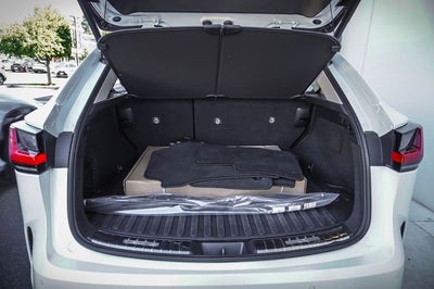2025 Lexus NX 350h Premium