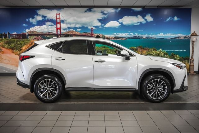2025 Lexus NX 350h Premium