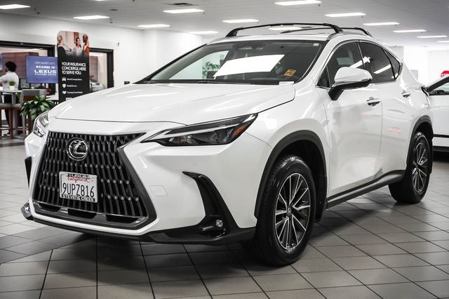 2025 Lexus NX 350h Premium