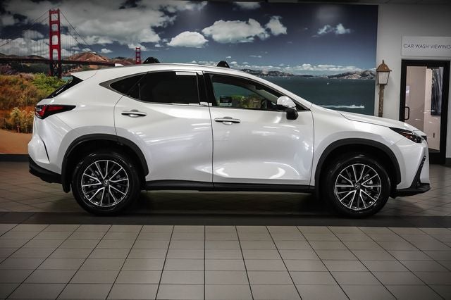 2025 Lexus NX 350h Premium