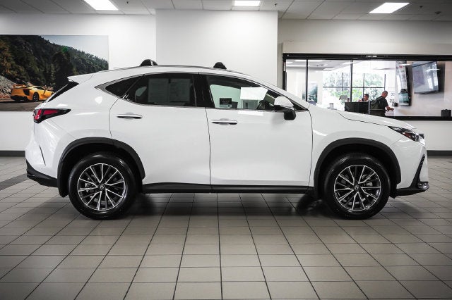 2026 Lexus NX 350h Premium