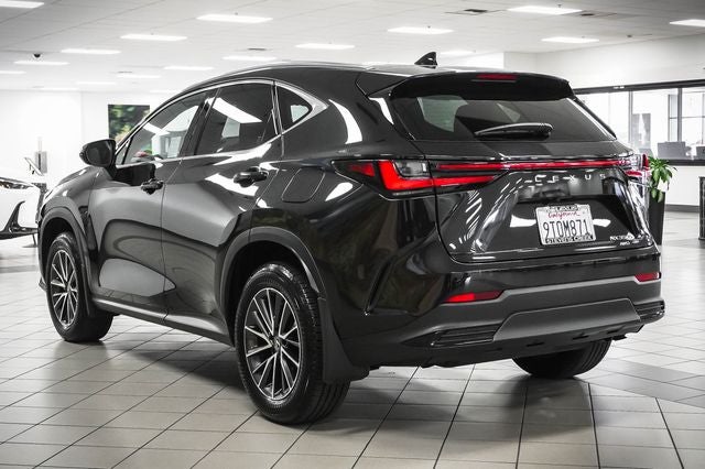 2025 Lexus NX 350h Premium