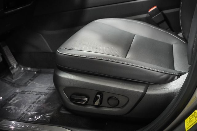 2025 Lexus NX 350h Premium