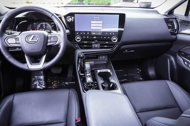 2025 Lexus NX 350h Premium