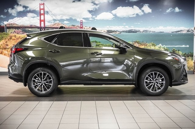 2025 Lexus NX 350h Premium