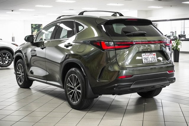 2025 Lexus NX 350h Premium