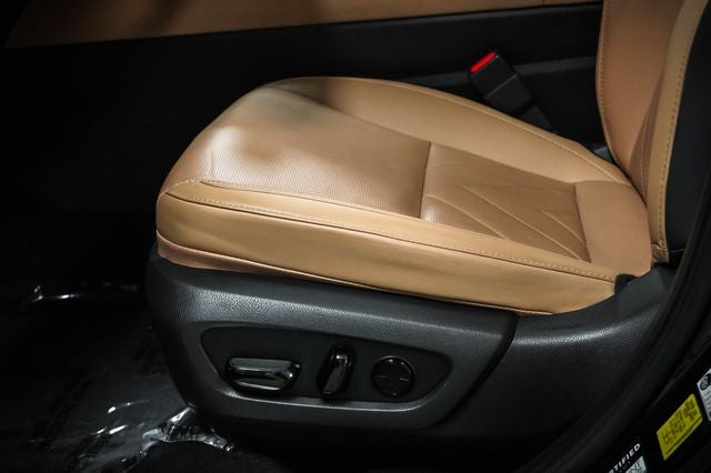 2024 Lexus NX 450h+ Luxury