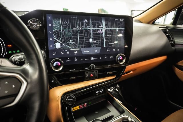 2024 Lexus NX 450h+ Luxury