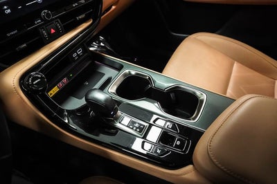 2024 Lexus NX 450h+ Luxury