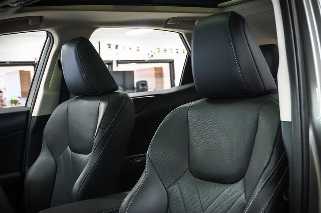 2025 Lexus NX 450h+ Luxury