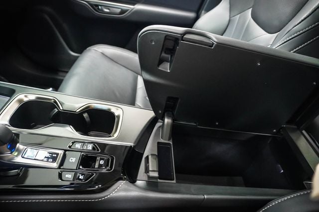 2025 Lexus NX 450h+ Luxury