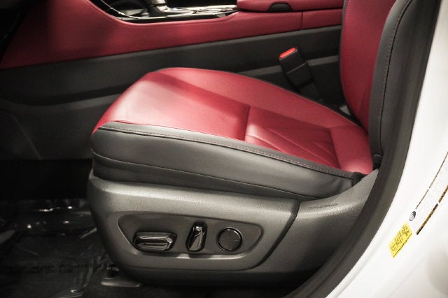 2026 Lexus NX 450h+ Premium