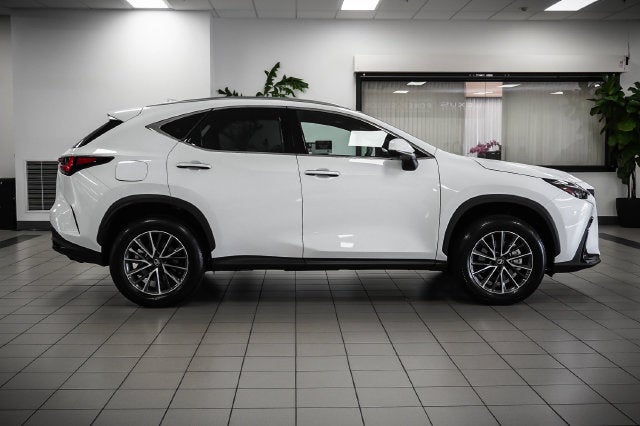 2026 Lexus NX 450h+ Premium