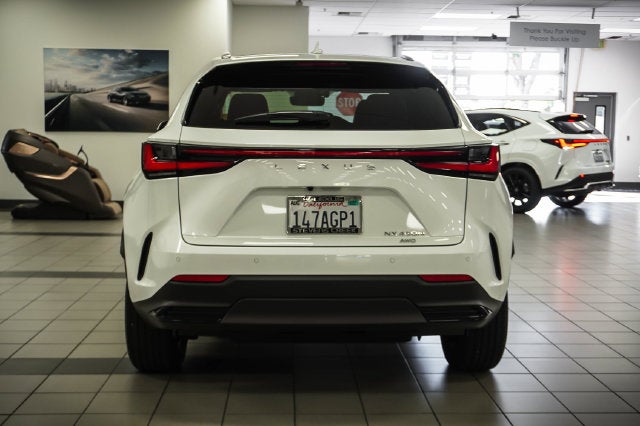 2026 Lexus NX 450h+ Premium