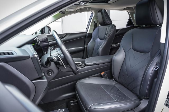 2023 Lexus NX 450h+ Luxury