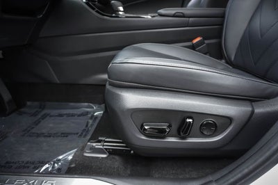 2023 Lexus NX 450h+ Luxury