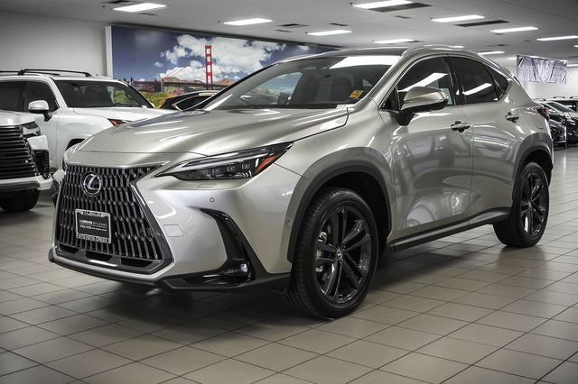 2025 Lexus NX 450h+ Luxury