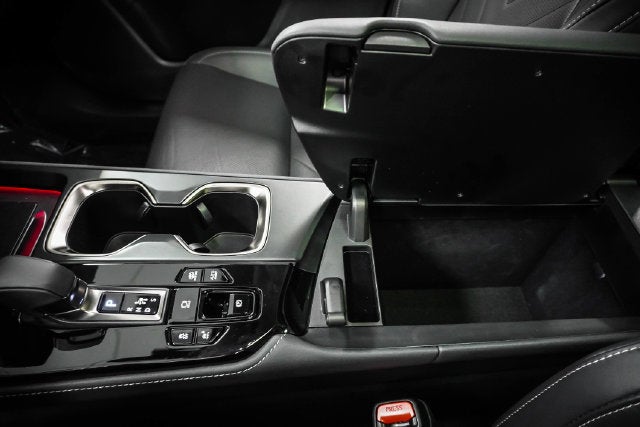 2026 Lexus NX 450h+ Luxury
