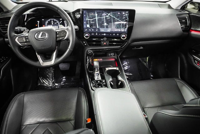 2026 Lexus NX 450h+ Luxury