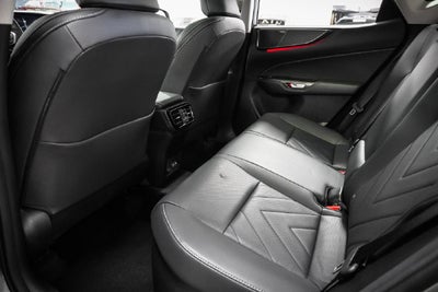 2026 Lexus NX 450h+ Luxury