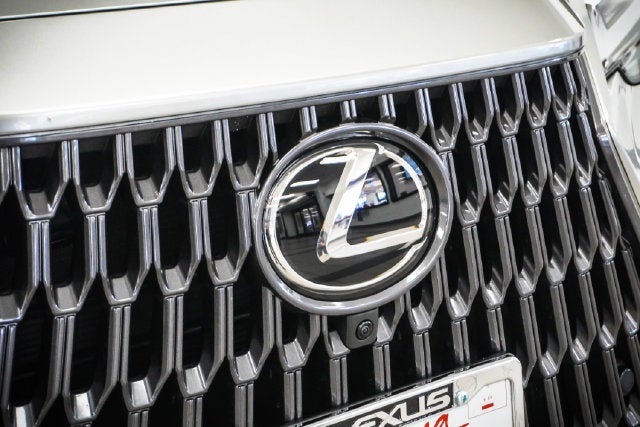 2026 Lexus NX 450h+ Luxury