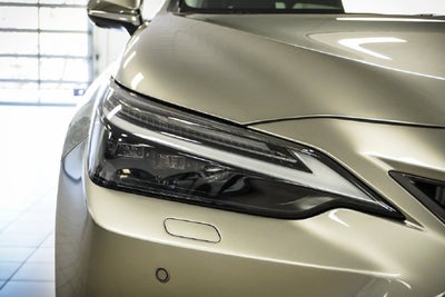 2026 Lexus NX 450h+ Luxury