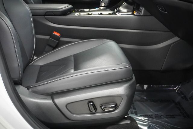 2025 Lexus NX 450h+ Luxury