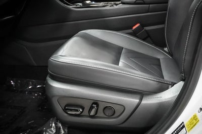 2025 Lexus NX 450h+ Luxury