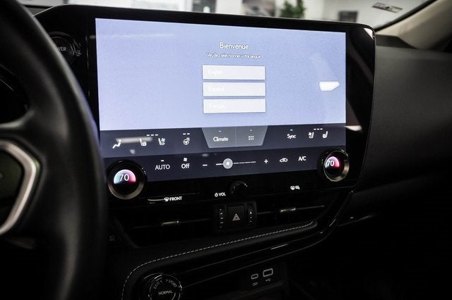 2025 Lexus NX 450h+ Luxury