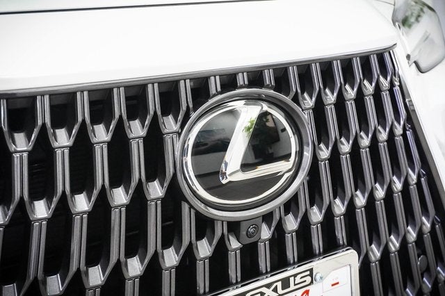 2025 Lexus NX 450h+ Luxury