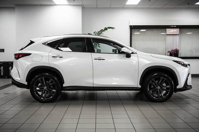 2025 Lexus NX 450h+ Luxury