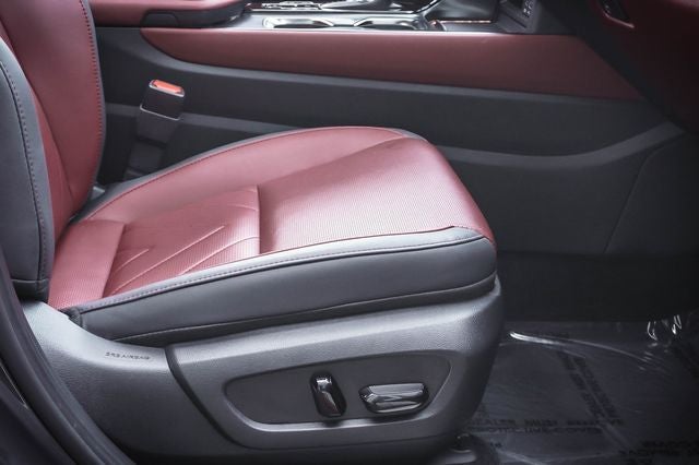 2024 Lexus NX 450h+ Luxury
