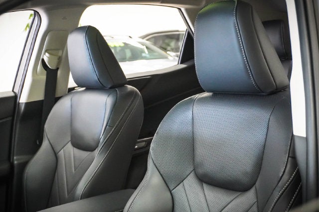 2026 Lexus NX 450h+ Luxury