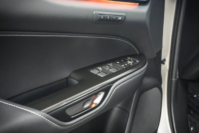 2026 Lexus NX 450h+ Luxury