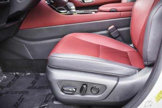 2024 Lexus NX 450h+ Luxury