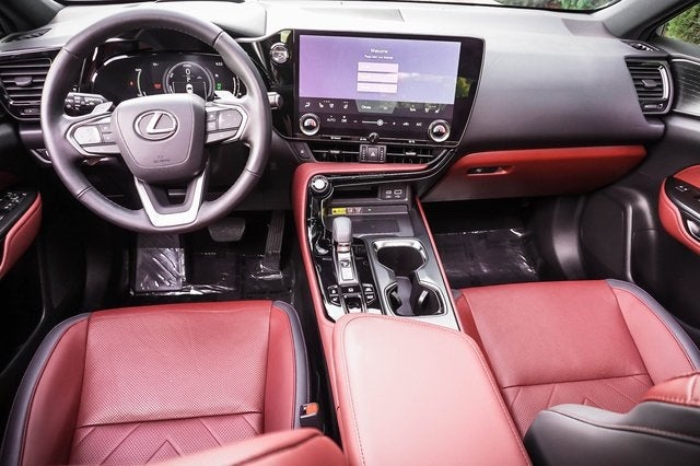 2024 Lexus NX 450h+ Luxury