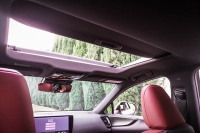 2024 Lexus NX 450h+ Luxury