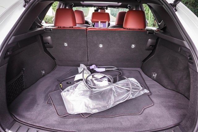 2024 Lexus NX 450h+ Luxury