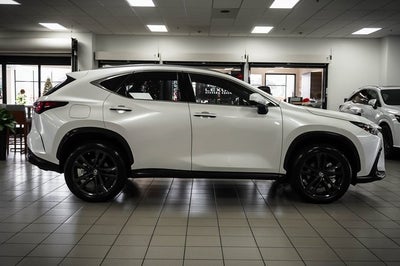 2024 Lexus NX 450h+ Luxury